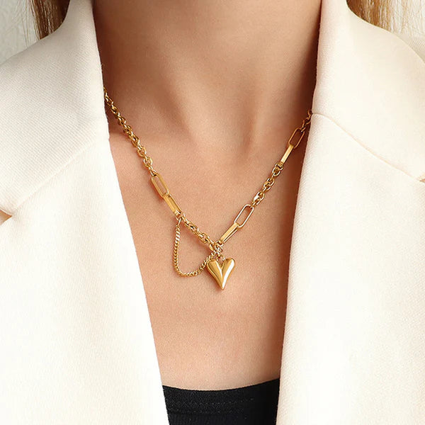 Anti Tarnish  Gold Plated Stainless Steel Heart Themed Rope Chain Necklace For Women