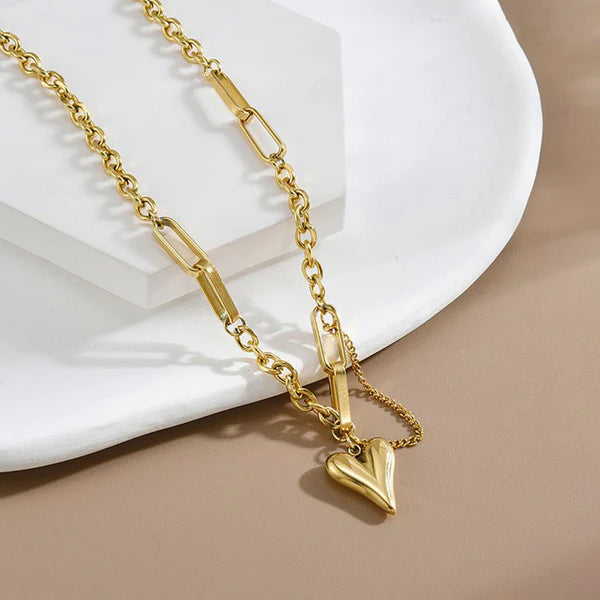 Anti Tarnish  Gold Plated Stainless Steel Heart Themed Rope Chain Necklace For Women