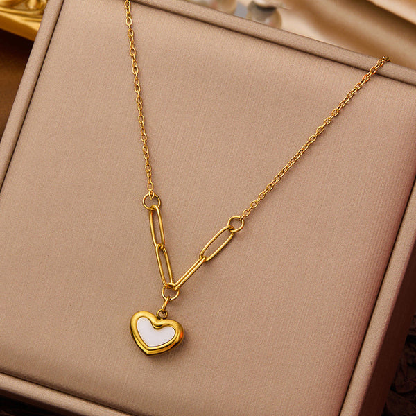 Anti Tarnish Gold-Plated Heart Themed Pendant