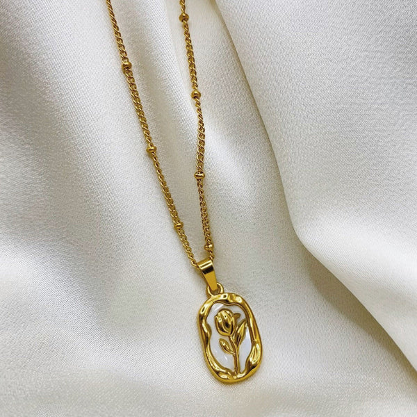 Anti Tarnish Gold Plated Rose Themed Pendant